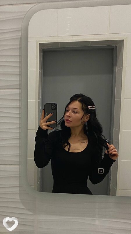Полина, 25, Омске — анкета №1615204
