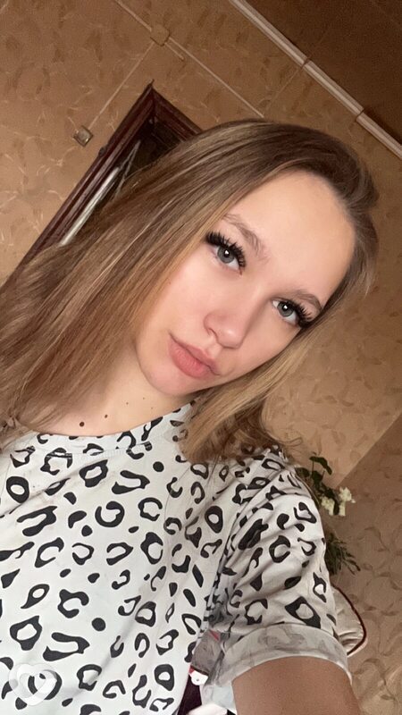 Елизавета, 22, Красноярске — анкета №1615565
