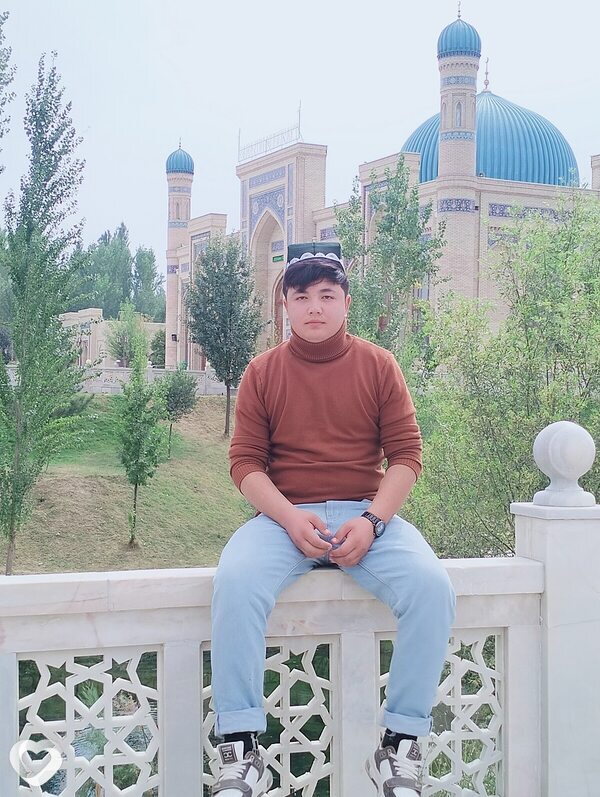 Jasurbek, 22, Тюмени — анкета №1615944