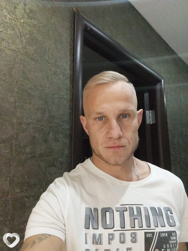 Антон, 35, Волновахе — анкета №1617524