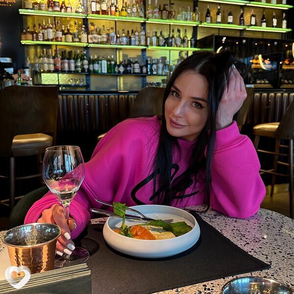Анна, 28, Екатеринбурге — анкета №1617600
