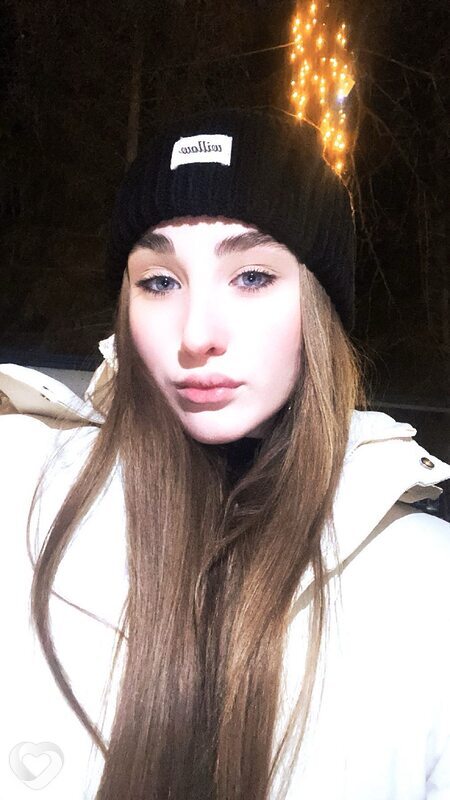 Алина, 19, Новосибирске — анкета №1620158