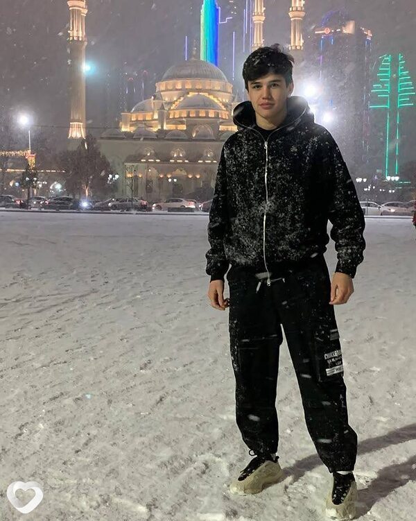 Дмитрий, 25, Москве — анкета №1620650
