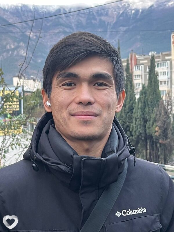 Адилхан, 25, Ялте — анкета №1620930