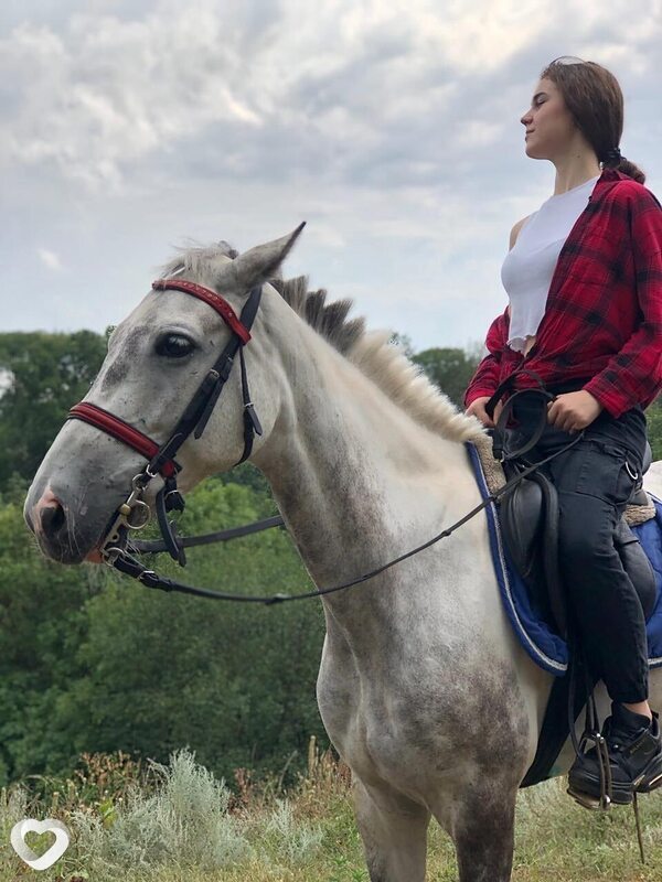 Ксения, 22, Ростове-на-Дону — анкета №1621441