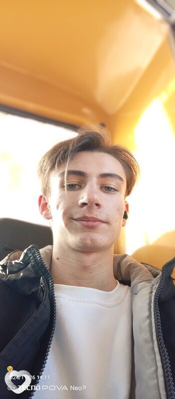 Лев, 19, Челябинске — анкета №1621430