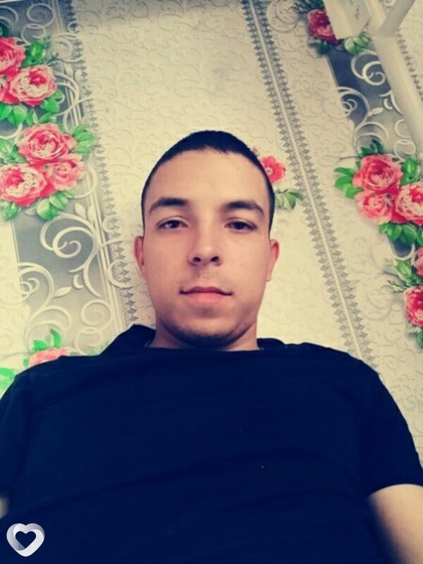 Серёжа, 27, Тюмени — анкета №1621530