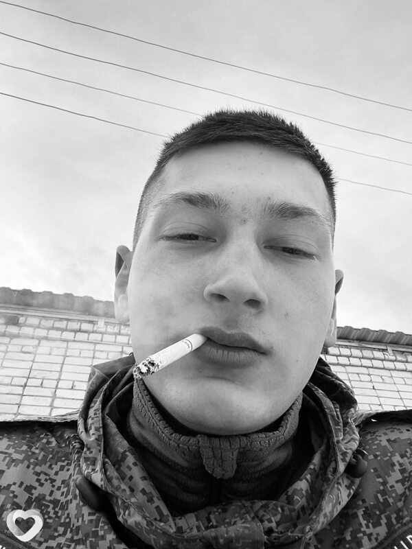Олег, 22, Хабаровске — анкета №1621593