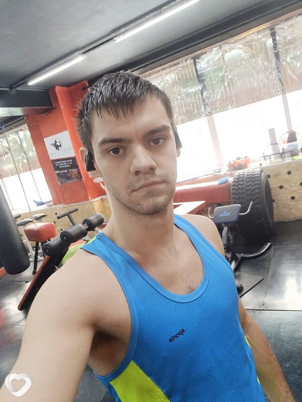 Максим, 21, Новосибирске — анкета №1623040