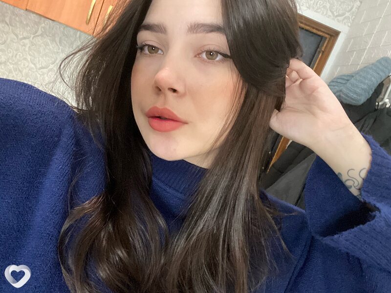 Алёна, 24, Омске — анкета №1623053