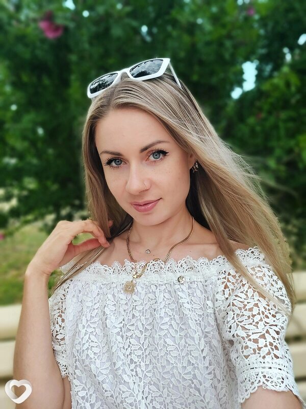 Оля, 26, Донецке — анкета №1625377