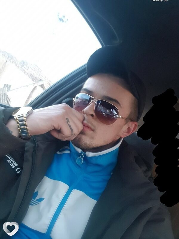 Денис, 28, Абакане — анкета №1625762