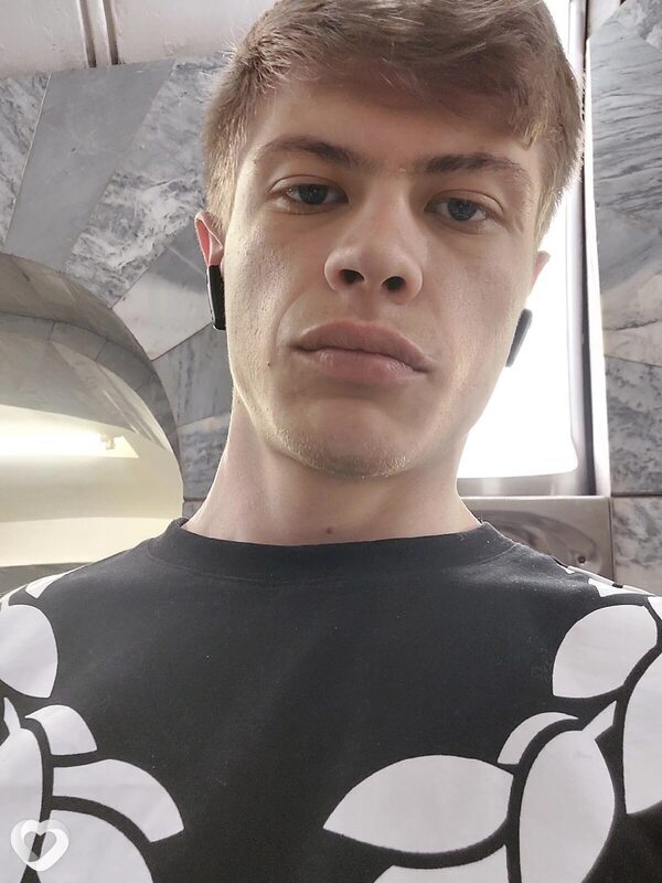 Андрей, 27, Новосибирске — анкета №1625460