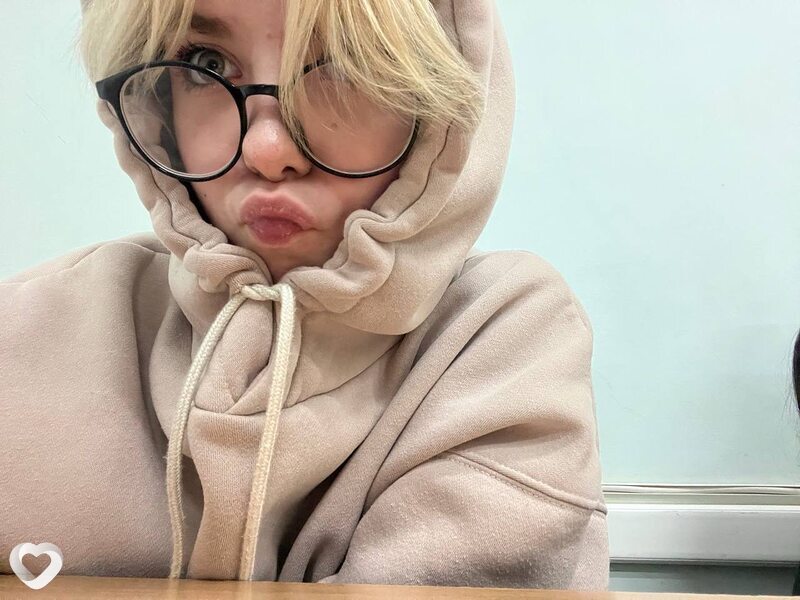 Оксана, 19, Краснодаре — анкета №1625683