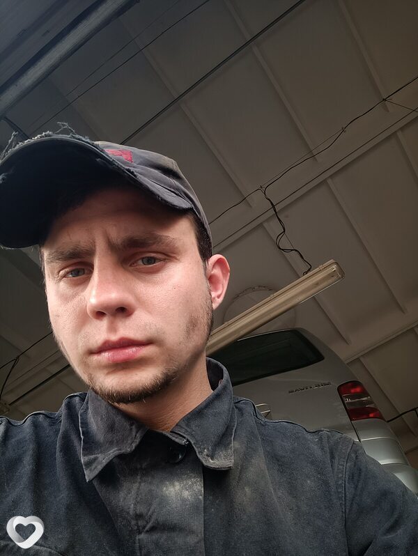 Антон, 24, Кобрине — анкета №1626256