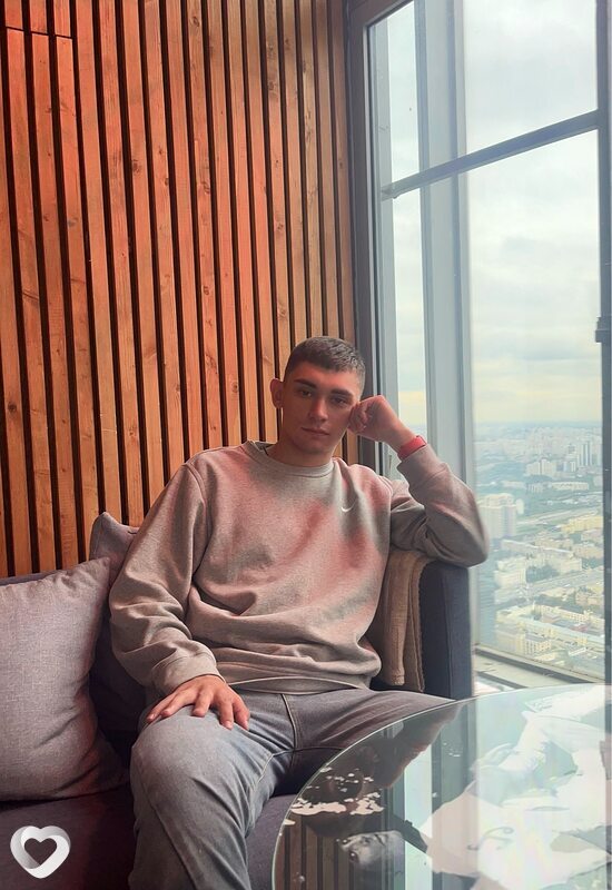 Никита, 22, Москве — анкета №1627072