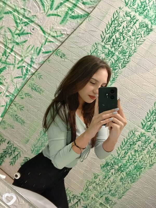Ксения, 21, Саратове — анкета №1627033