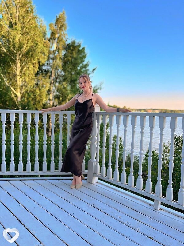 Ксения, 24, Новосибирске — анкета №1627379