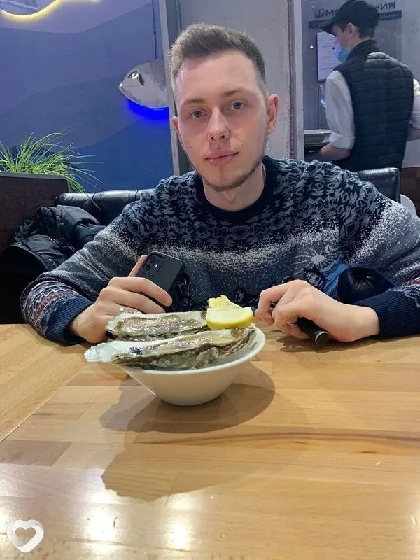 Владимир, 26, Бийске — анкета №1627687