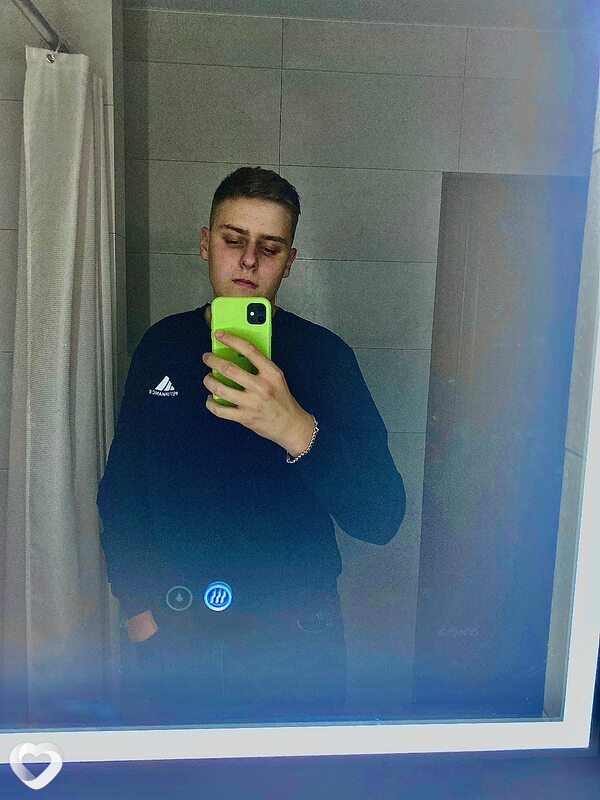 Андрей, 20, Ростове-на-Дону — анкета №1627994