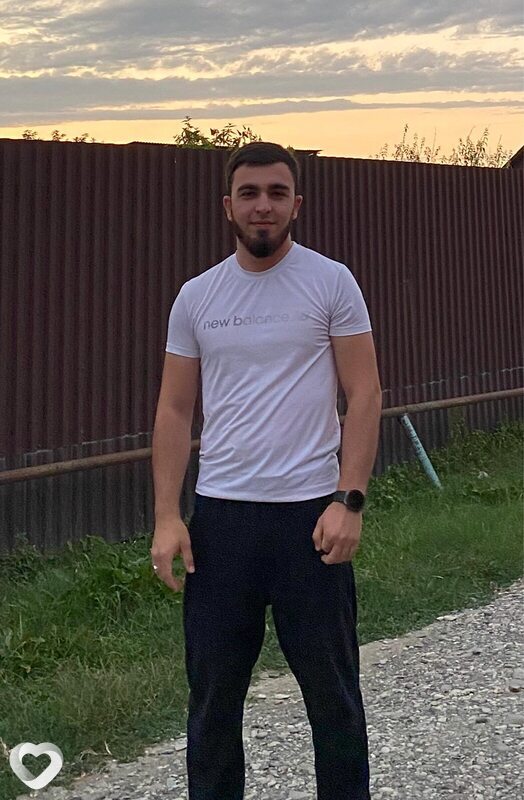Юнус, 23, Москве — анкета №1627799