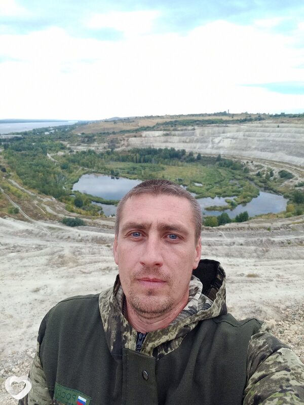 Олег, 41, Вольске — анкета №1628133
