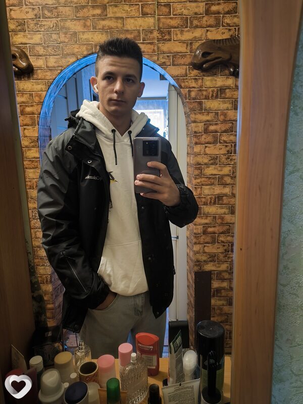 Даня, 21, Могилев — анкета №1628477