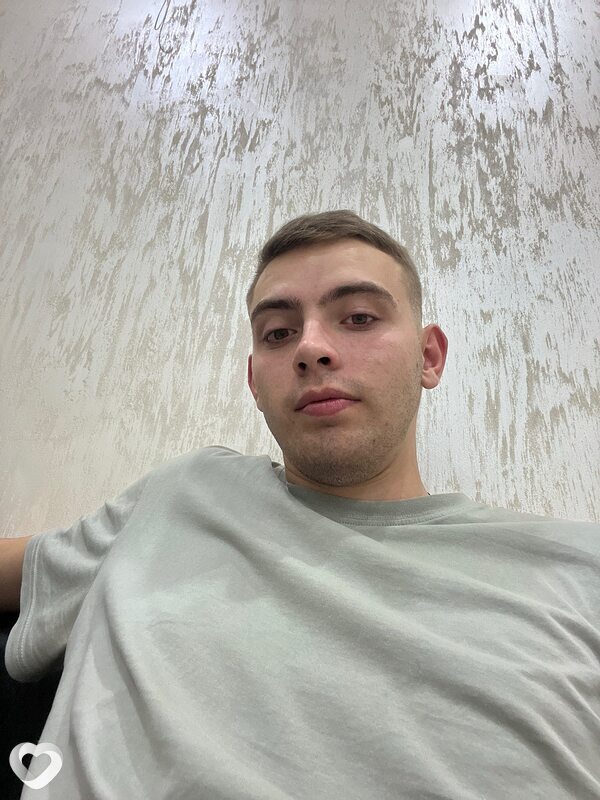 Арсений, 23, Москве — анкета №1629010