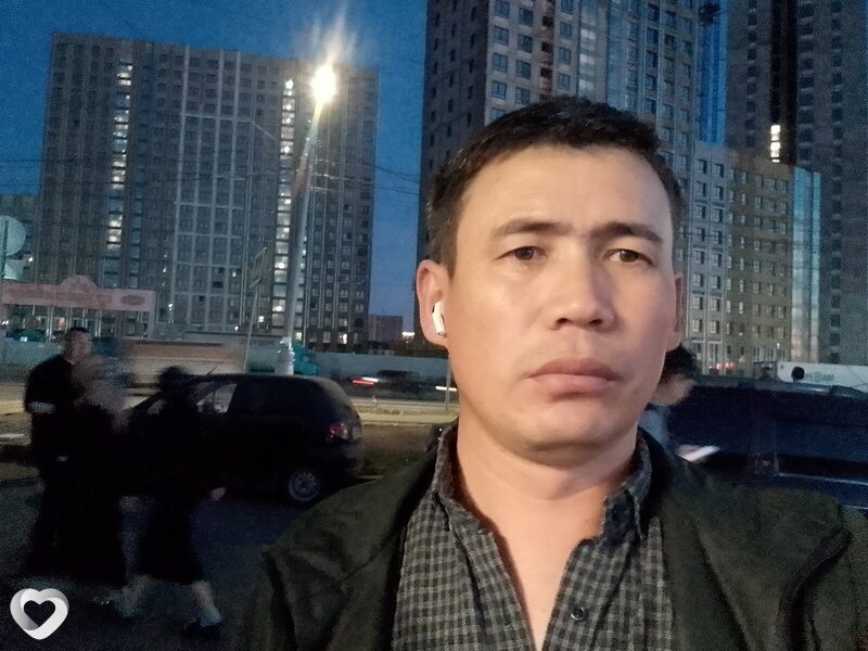 Марат, Москва