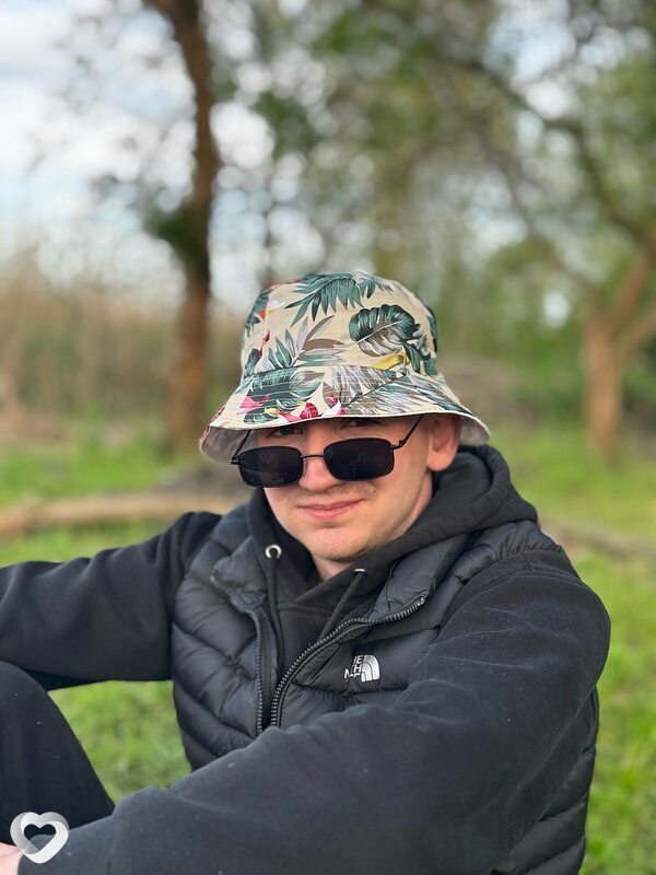 Степан, 24, Кириши — анкета №1629632