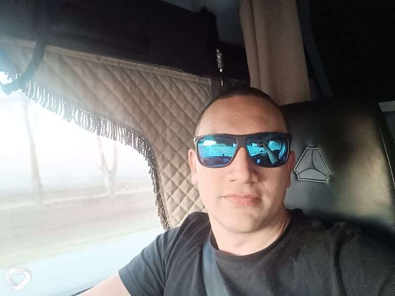 Михаил, 38, Ижевске — анкета №1629908