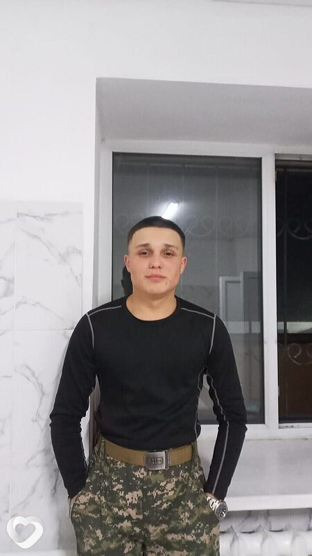 Александр, 22, Караганде — анкета №1630256