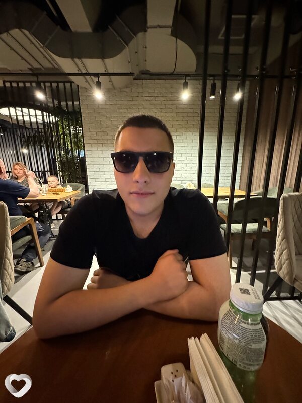 Эльмир, 23, Москве — анкета №1630178