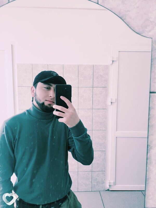 Махмадёсин, 21, Амурске — анкета №1630814
