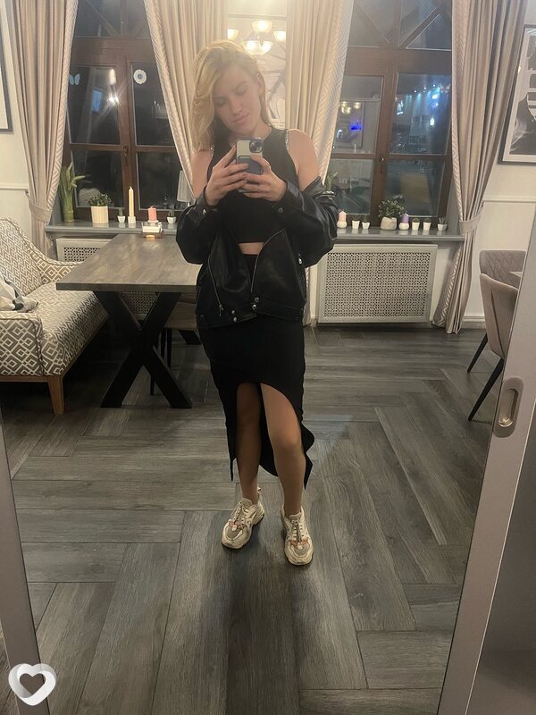 Анастасия, 21, Бийске — анкета №1631407