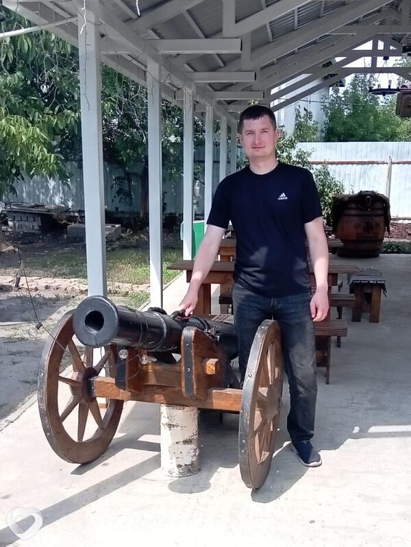 Дмитрий, 33, Губкине — анкета №1631736