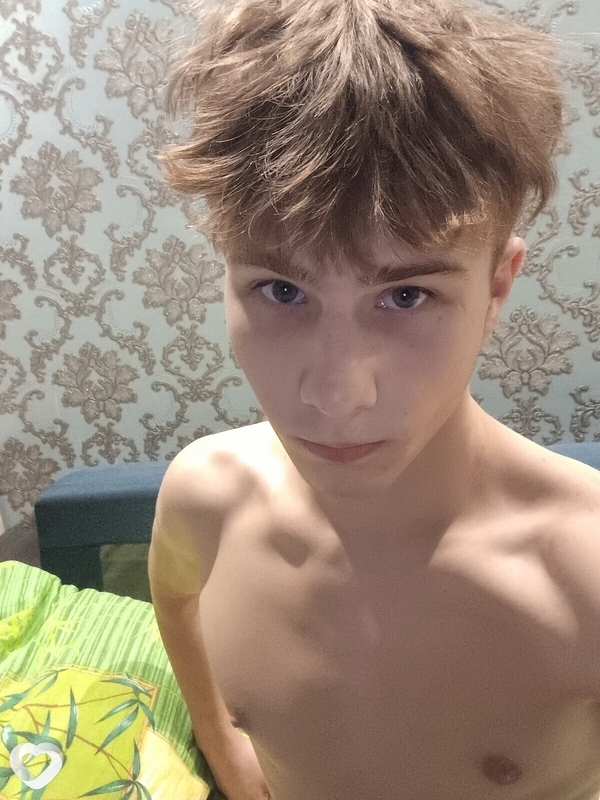 Кирилл, 19, Донецке — анкета №1631968