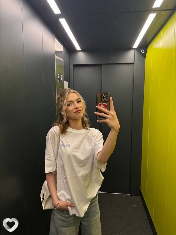 Даша, 21, Екатеринбурге — анкета №1632965