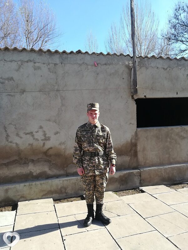 Александр, 20, Таразе — анкета №1633598
