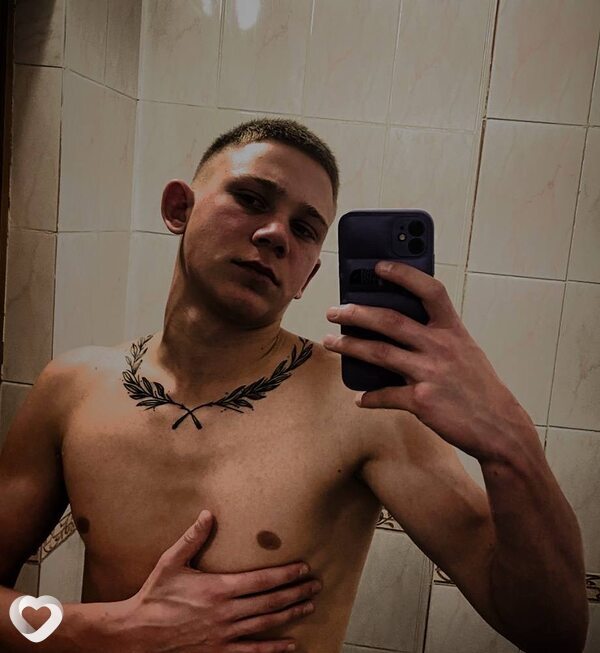 Илья, 20, Оренбурге — анкета №1634093