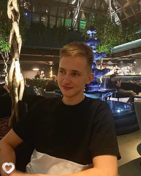 Михаил, 24, Москве — анкета №1633296