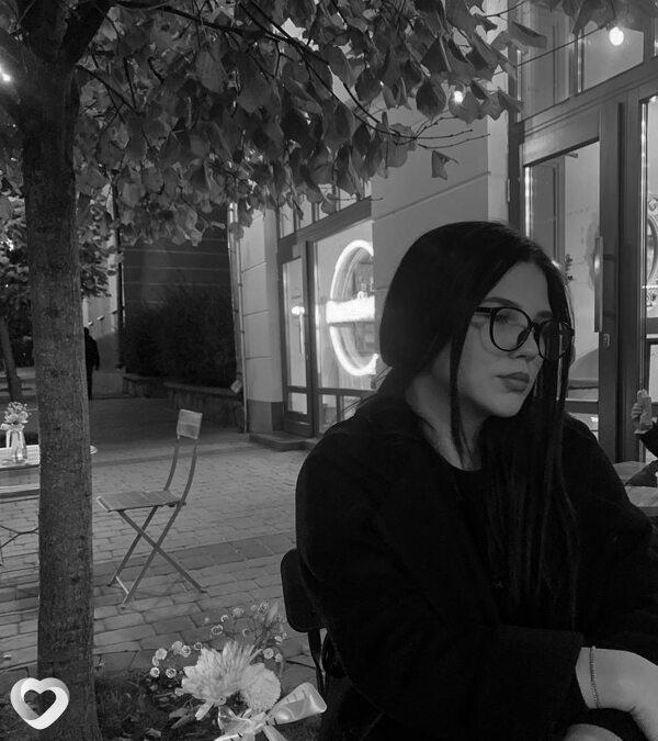 Анна, 21, Пинске — анкета №1633574