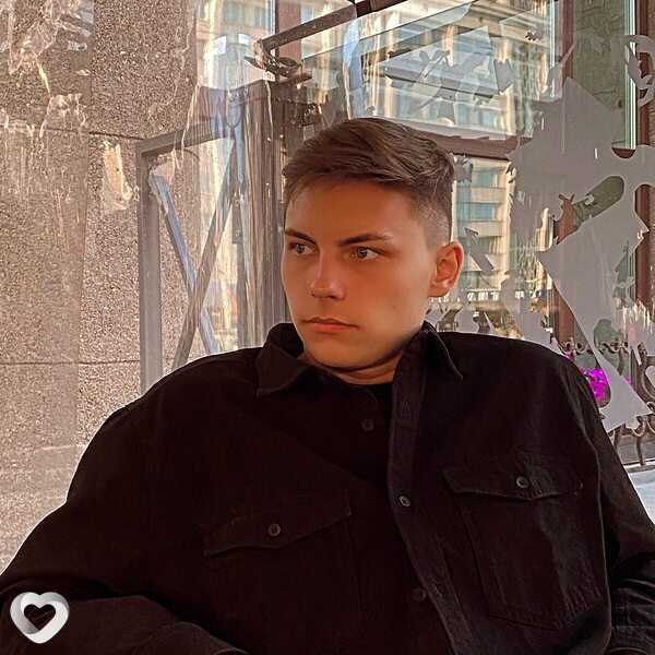 Артём, Слуцк