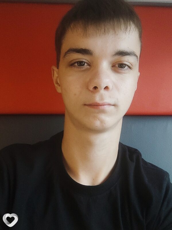 Виктор, 20, Полысаеве — анкета №1634565