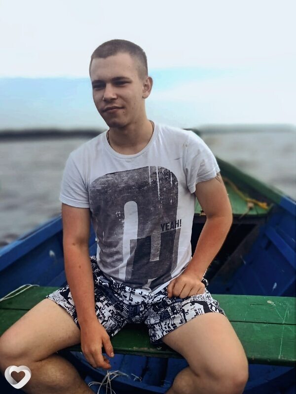 Иван, 26, Петрозаводске — анкета №1635403