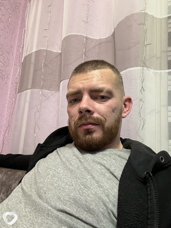 Артем, 32, Слуцке — анкета №1635927