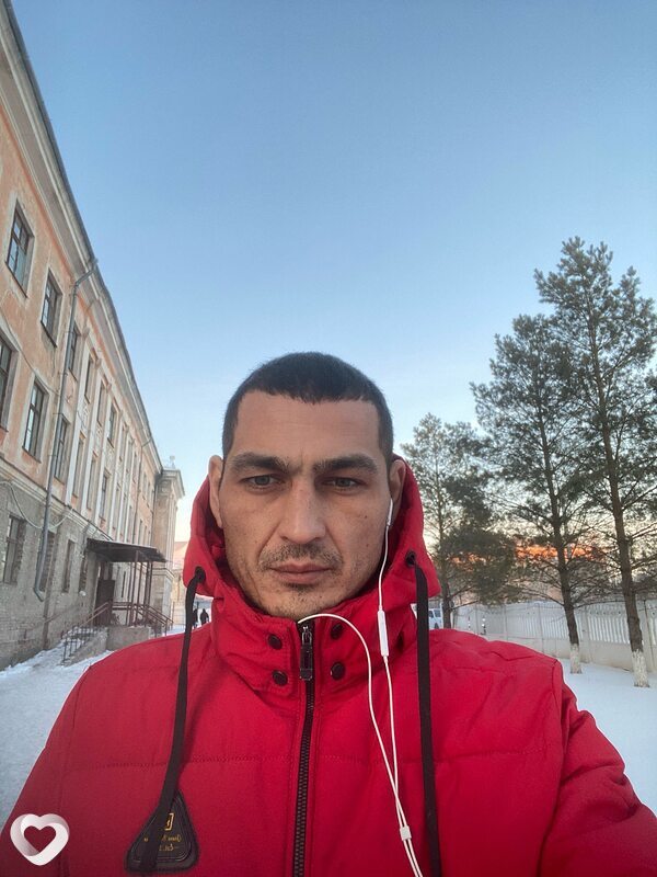 Дима, 38, Новотроицке — анкета №1635526