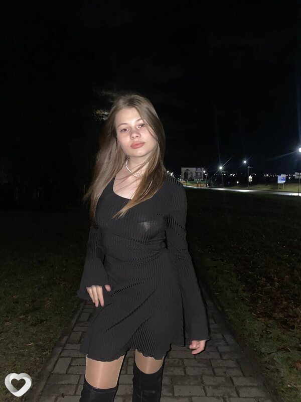 Таня, 21, Гродно — анкета №1636167