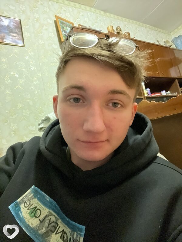 Данила, 25, Москве — анкета №1636120