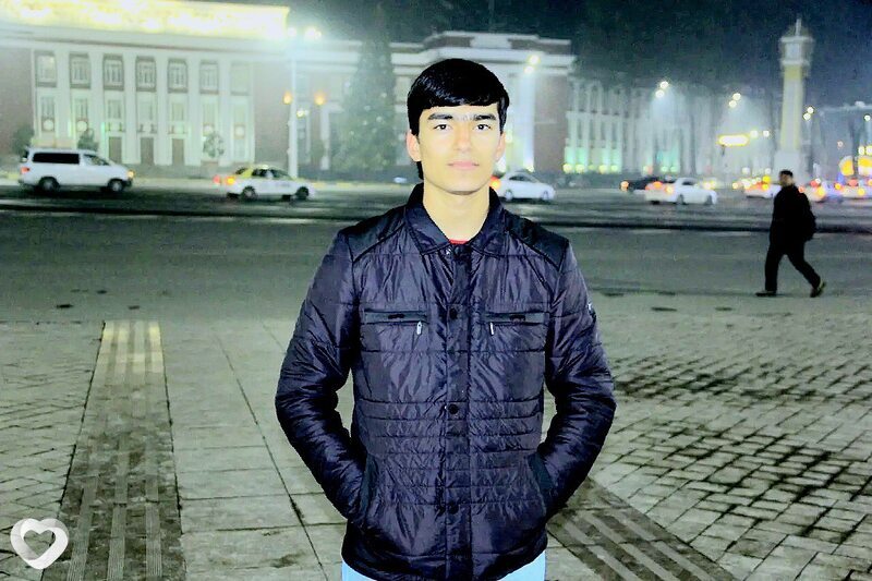 Назар, 22, Москве — анкета №1636420